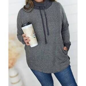 NEW DOE AND RAE two tone funnel neck pullover top in black